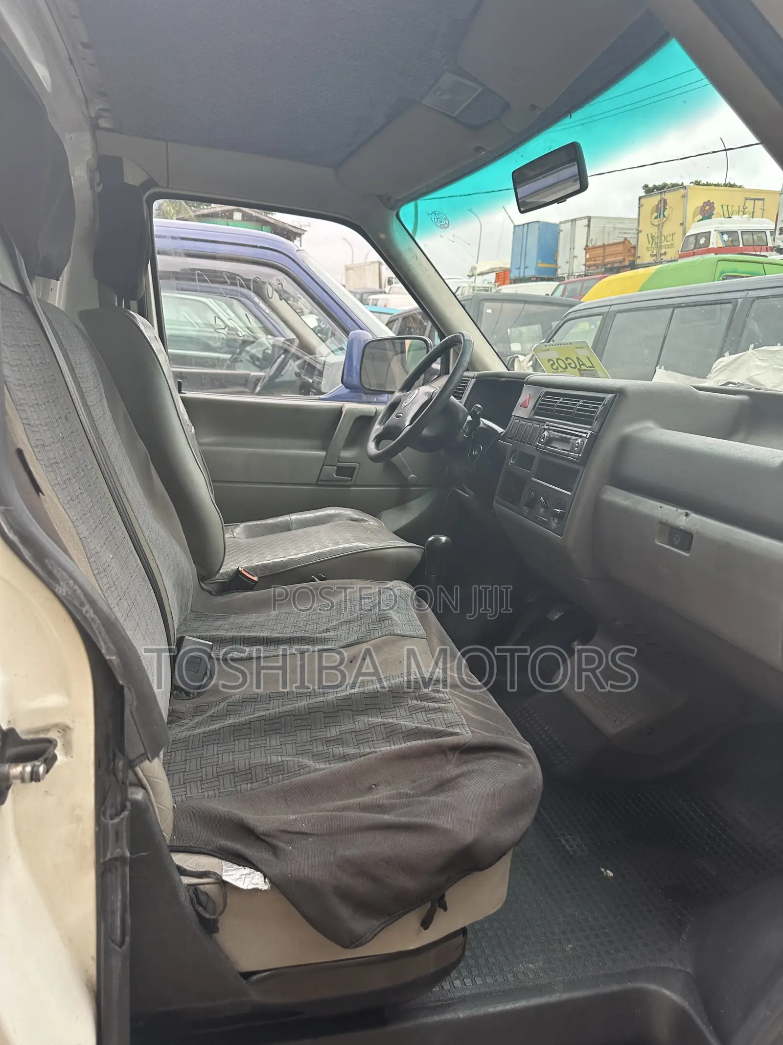 Volkswagen Transporter 2004 White