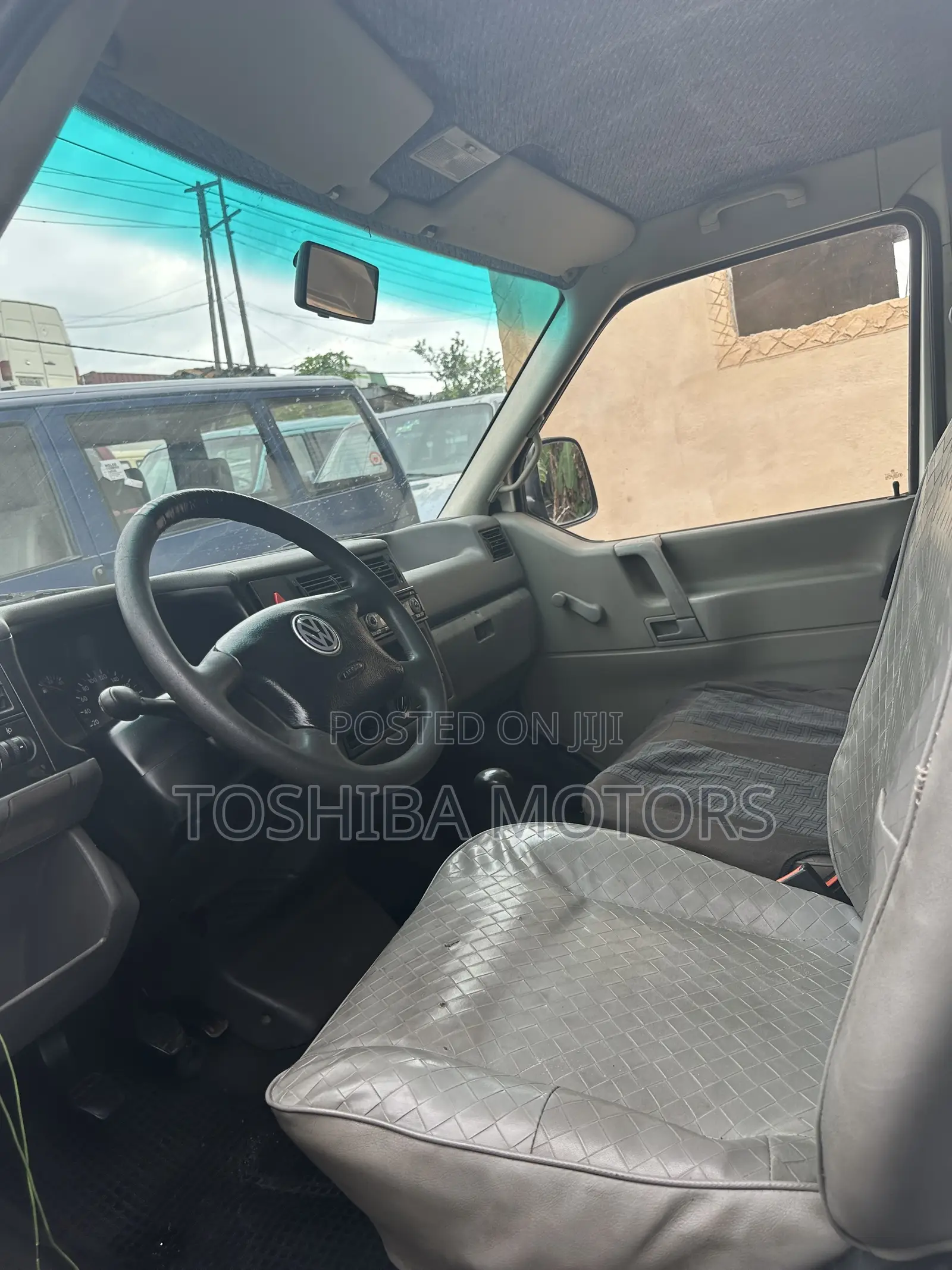 Volkswagen Transporter 2004 White