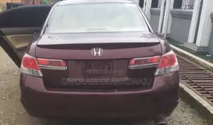 Honda Accord 2011 Burgundy