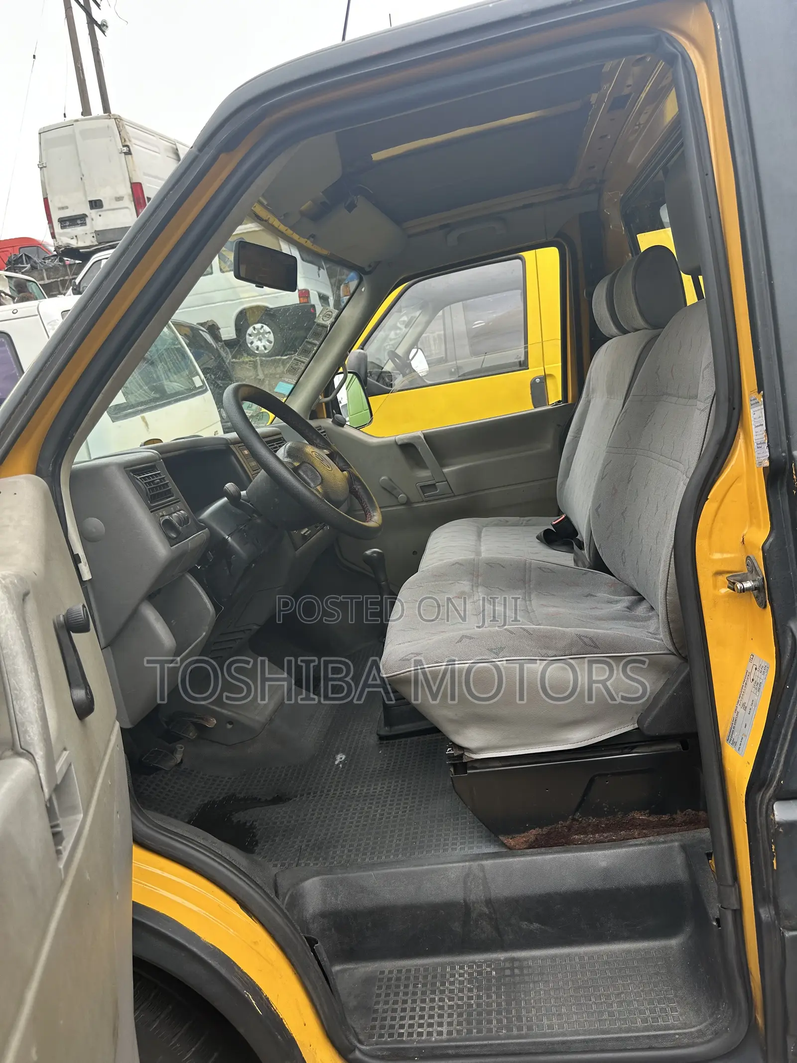 Volkswagen Transporter 2004 Grey