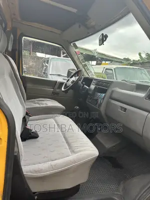 Volkswagen Transporter 2004 Grey