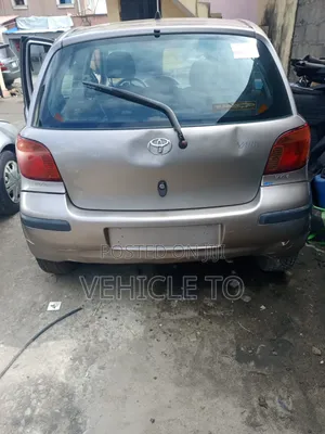 Toyota Yaris 2003 Gray