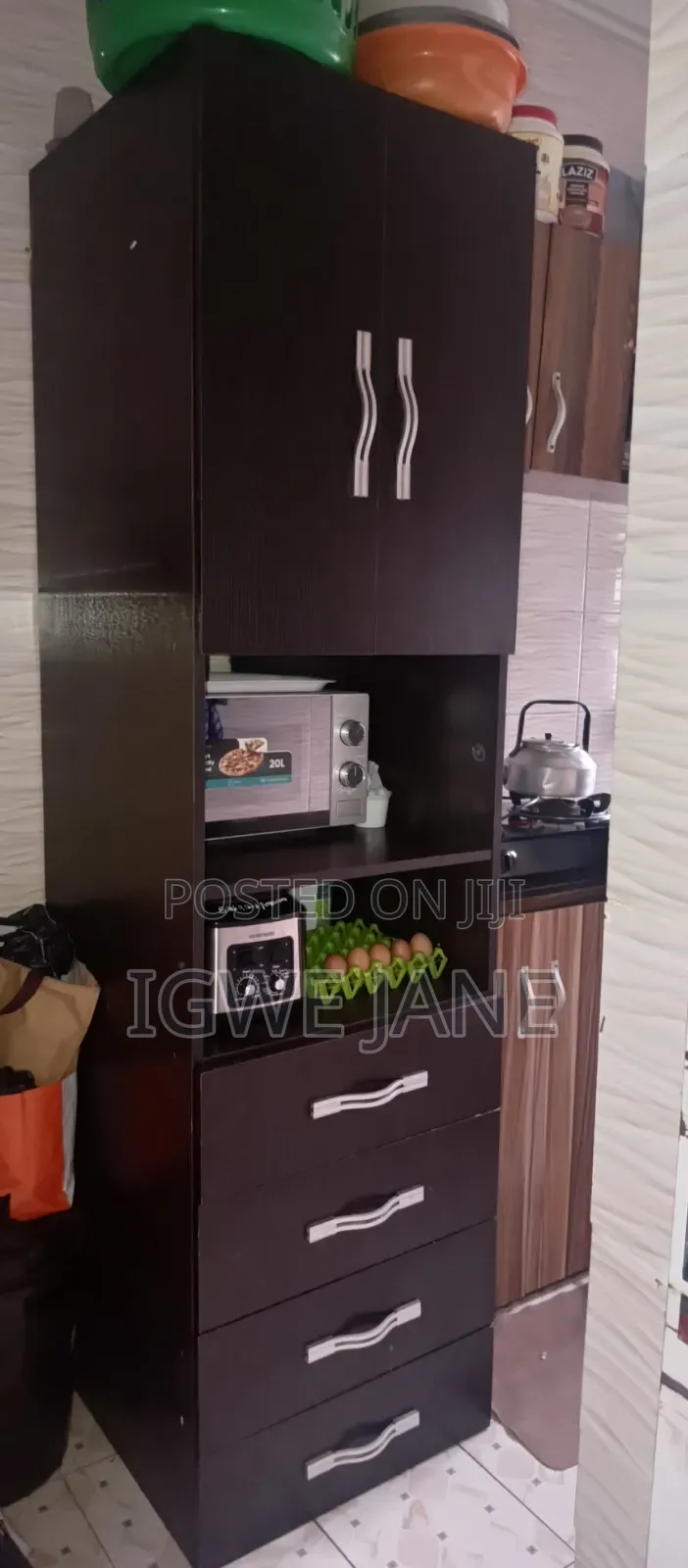 Kitchen Cabinet