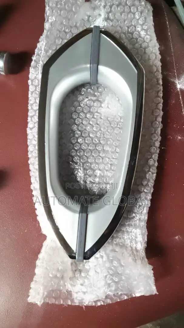 Cubicle Glass Handle