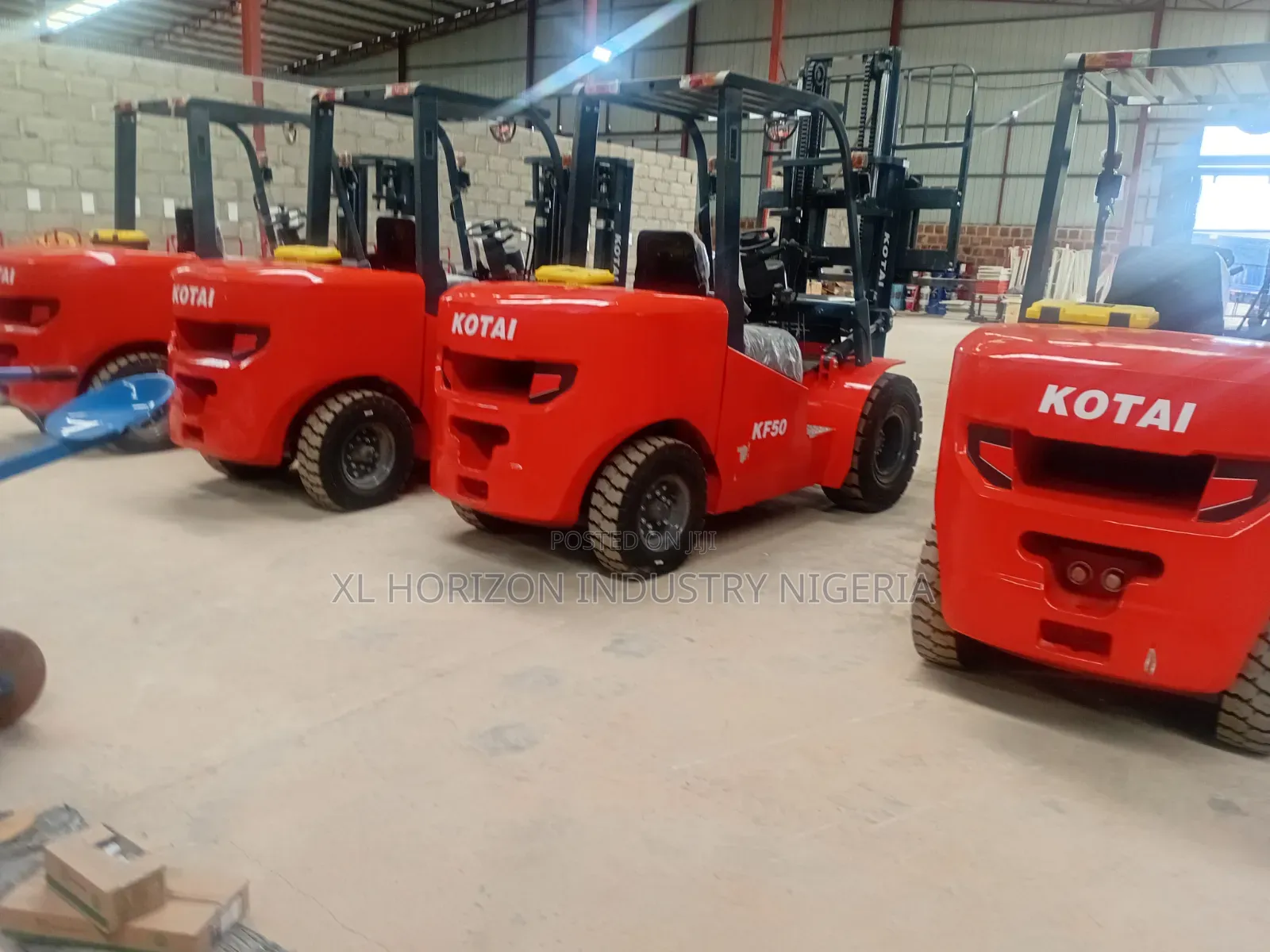 Forklift [5tons]
