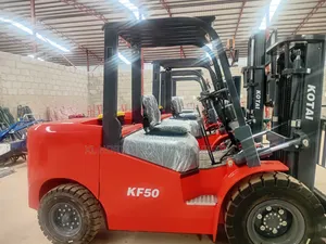 Forklift [5tons]