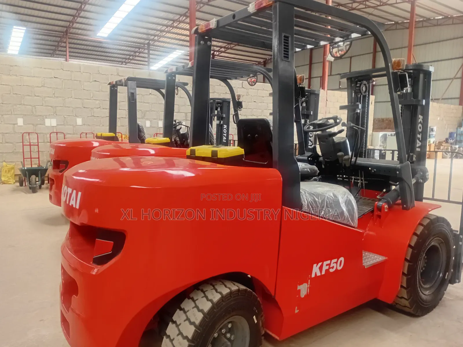 Forklift [5tons]