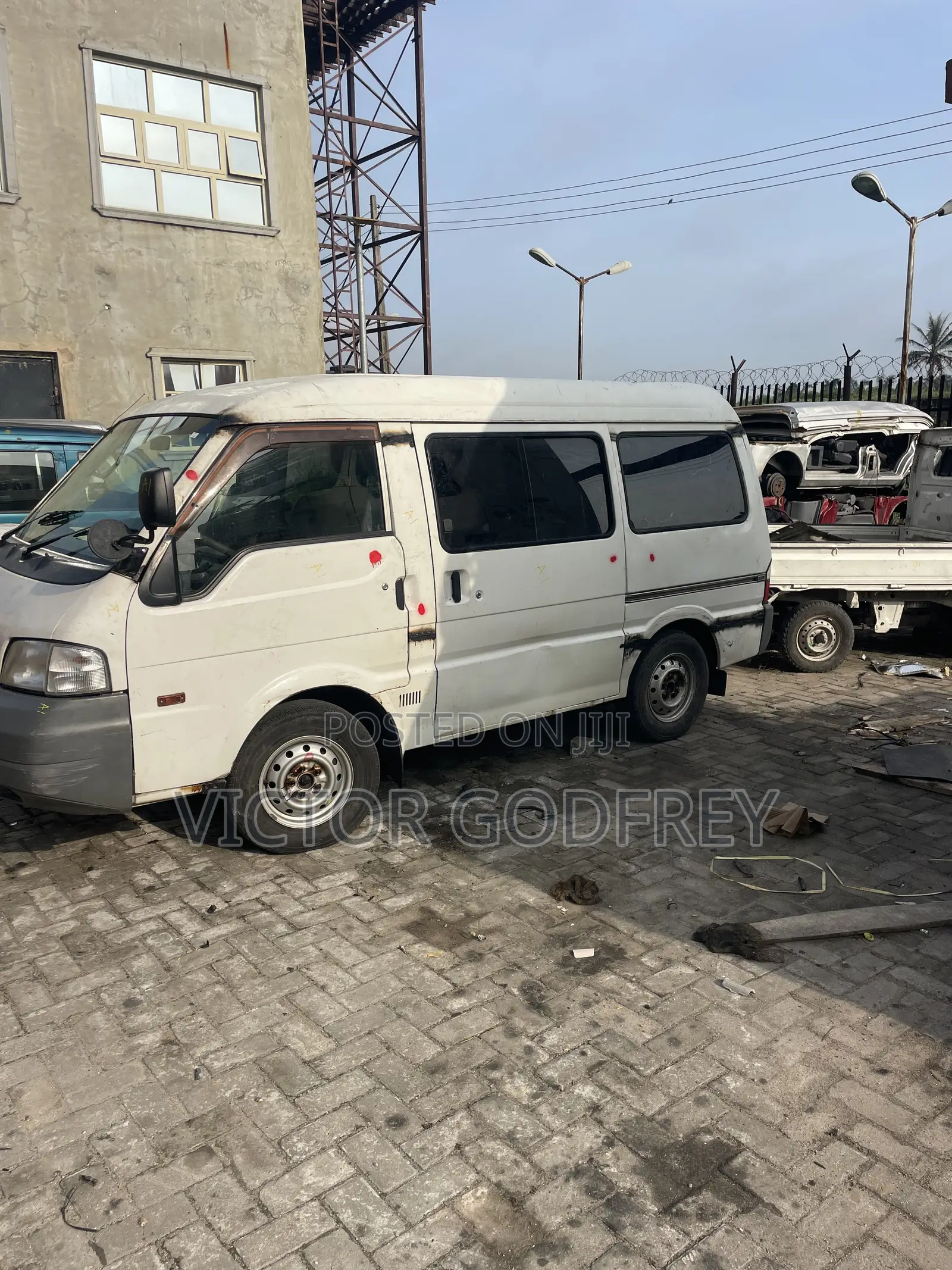 Mazda Bongo 2010 White