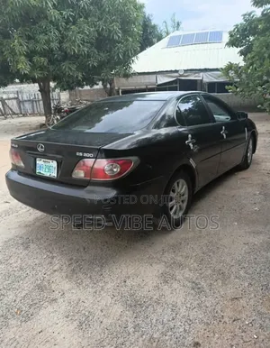 Lexus ES 300 2005 Black
