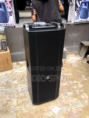 Sound Prince Acoustic Double 15" PA System/ 4 Handheld Wireless Microp