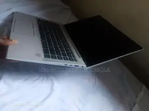 Laptop HP EliteBook 840 G7 256GB Intel HDD+SSD 256GB