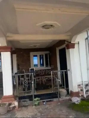 3bdrm Bungalow in Akure for sale
