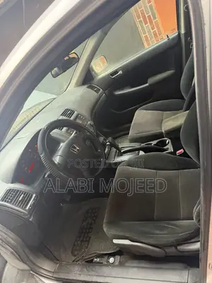 Honda Accord Automatic 2005 Silver