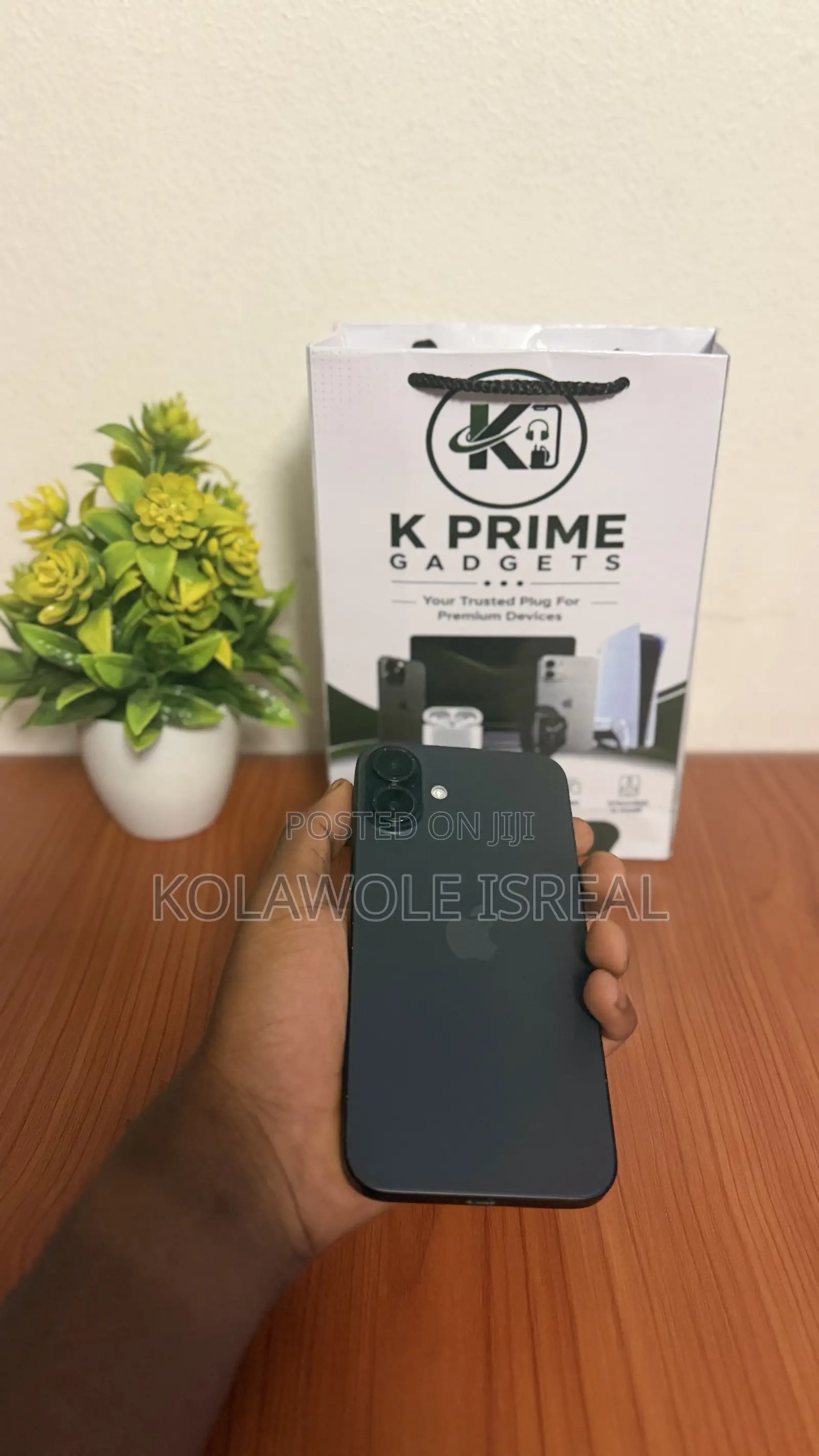 Apple iPhone 16 Plus 128 GB Black