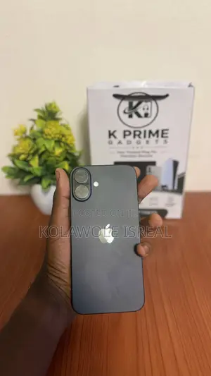 Apple iPhone 16 Plus 128 GB Black