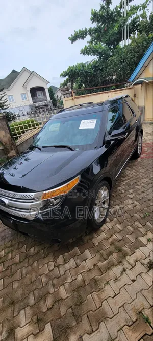 Ford Explorer XLT 4dr 4x4 (3.5L 6cyl 6A) 2013 Black