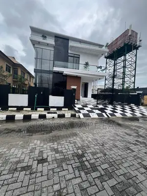 5bdrm Duplex in Ajah for sale