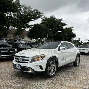 Mercedes-Benz GLA 250 2015 White