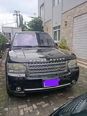 Land Rover Range Rover 2010 Black
