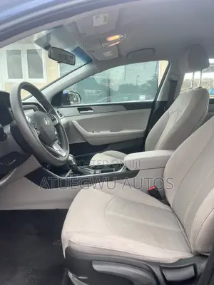 Hyundai Sonata SE 2019 Blue