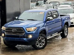 Toyota Tacoma 4dr Double Cab 2016 Blue