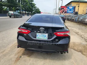 Toyota Camry 2018 Black