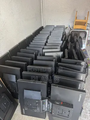Lenovo ThinkCentre Tiny-in-One Gen 3