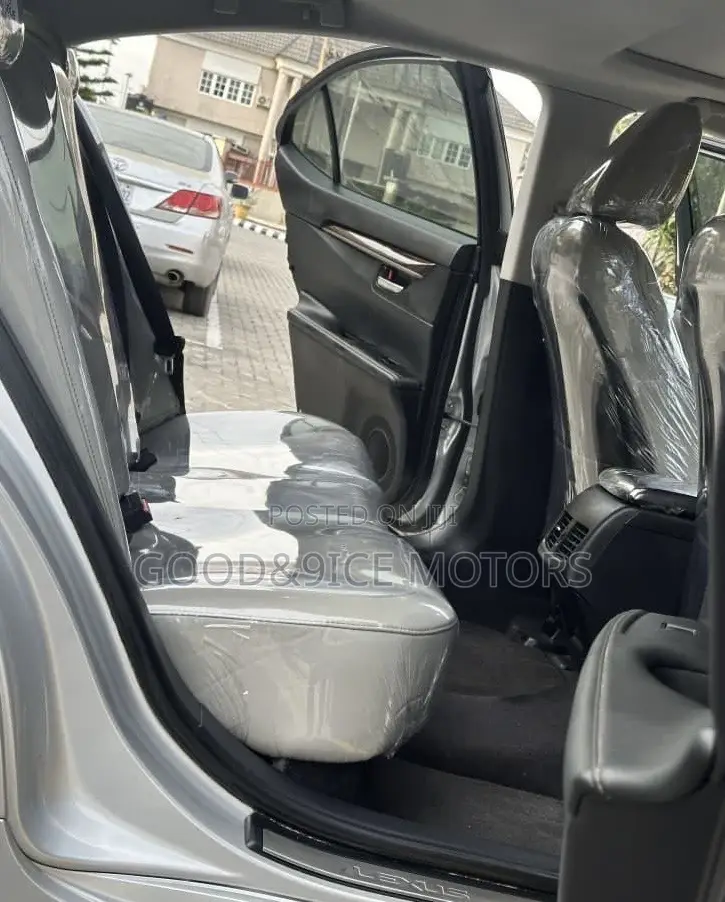 Lexus ES 2014 Silver