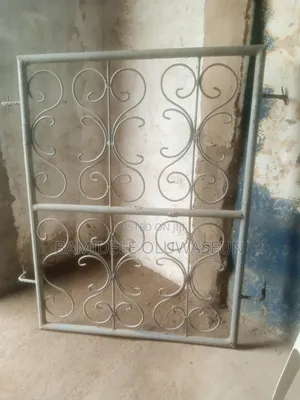 2/2 3/4 Window Iron Burglary
