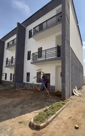 4bdrm Duplex in Jahi for sale