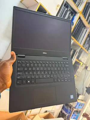 Laptop Dell Latitude 3310 4GB Intel Core i3 SSD 128GB