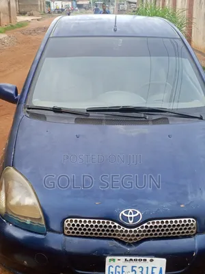 Toyota Yaris 2003 Blue
