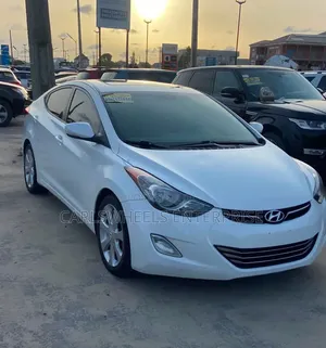 Hyundai Elantra 2014 White