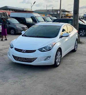 Hyundai Elantra 2014 White