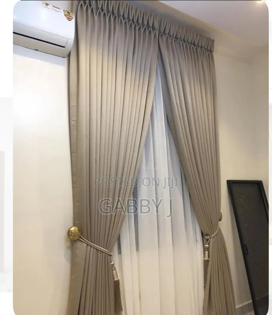 Curtains and Window Blinds