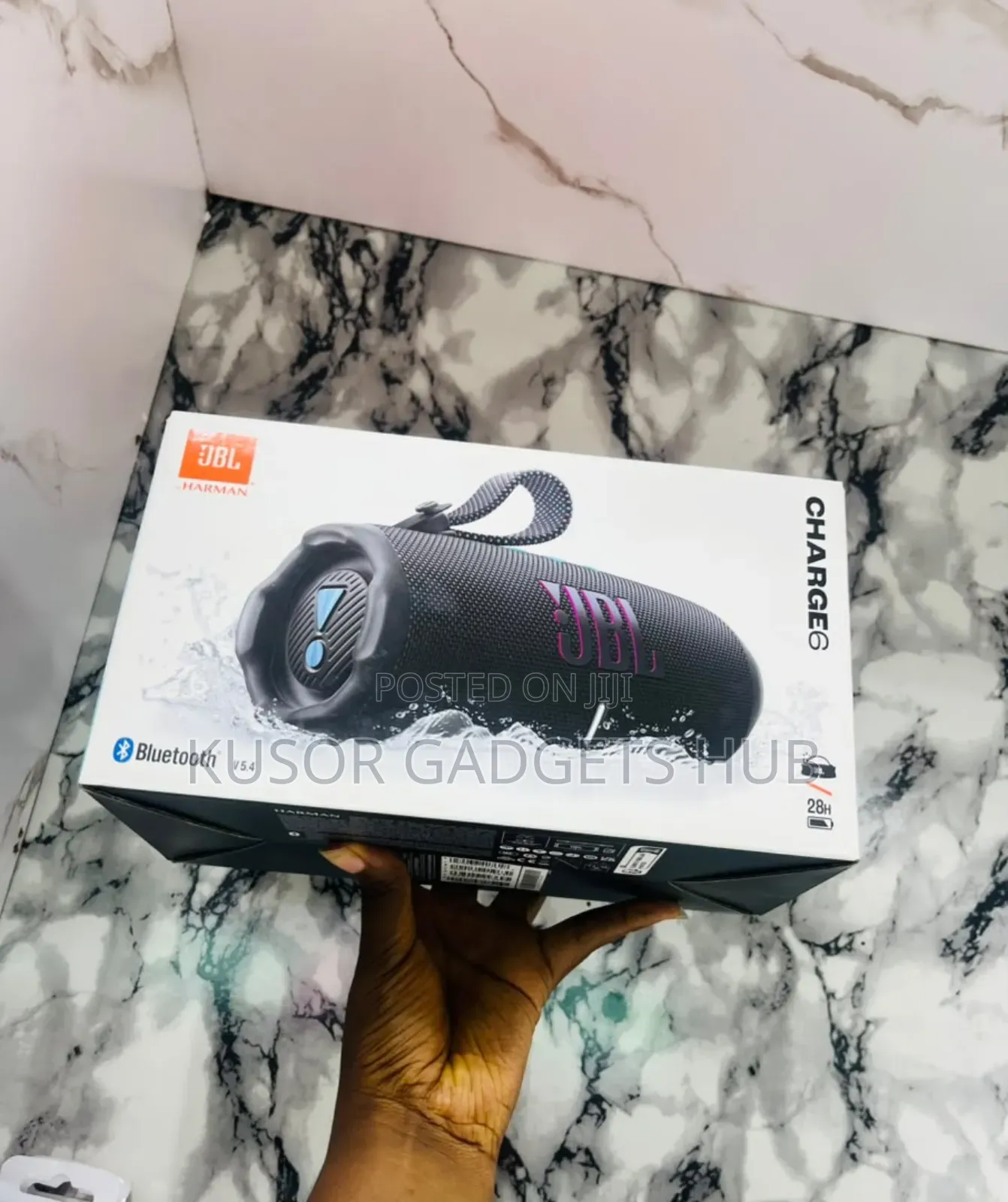 JBL Charge 6