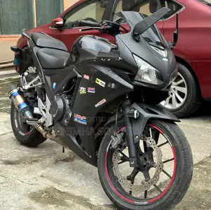 Honda CBR 2014 Blue