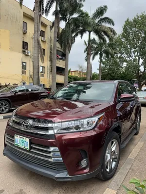 Toyota Highlander 2018 Red