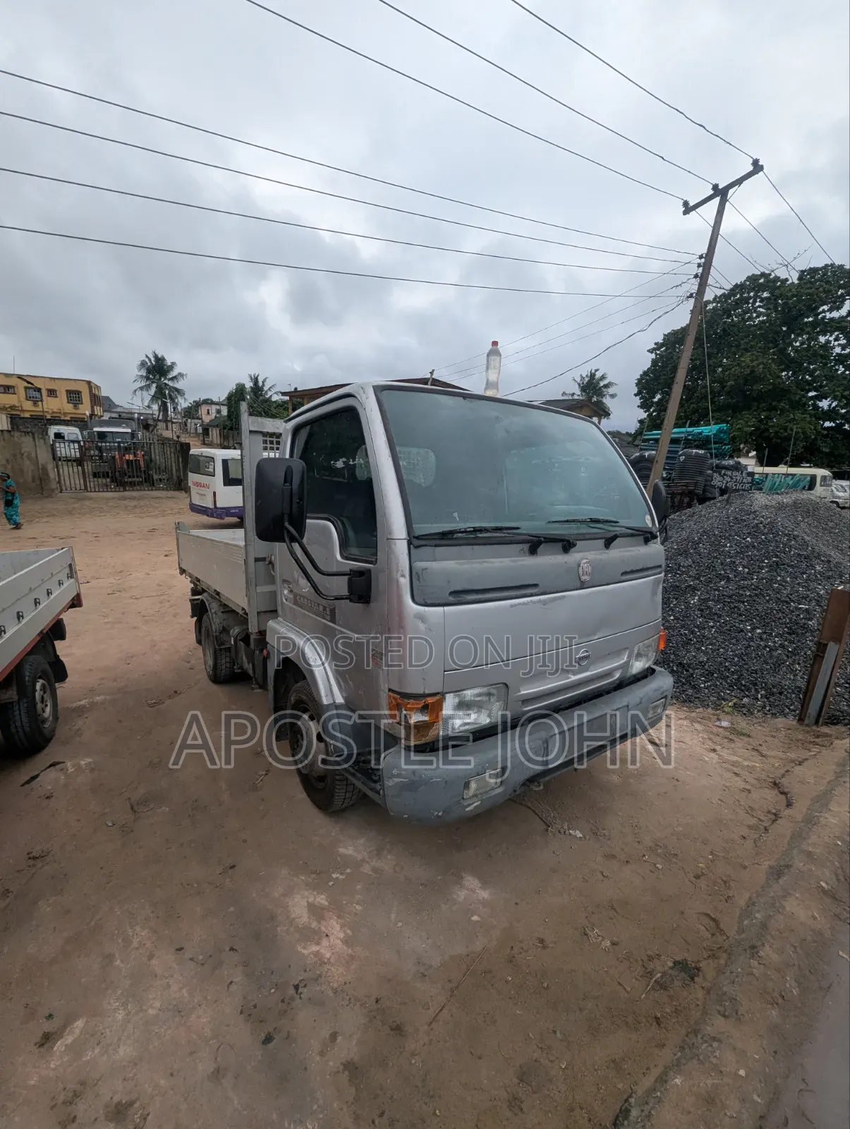 Nissan Civilian 2004 Silver