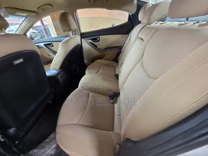 Hyundai Elantra 2013 White