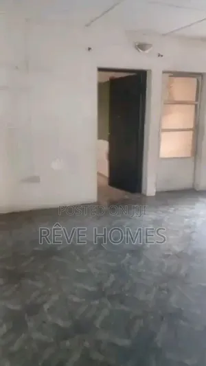 3bdrm Block of Flats in Phase 1 / Gbagada for rent