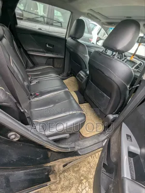 Toyota Venza 2011 Black