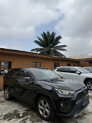 Toyota RAV4 2023 Black