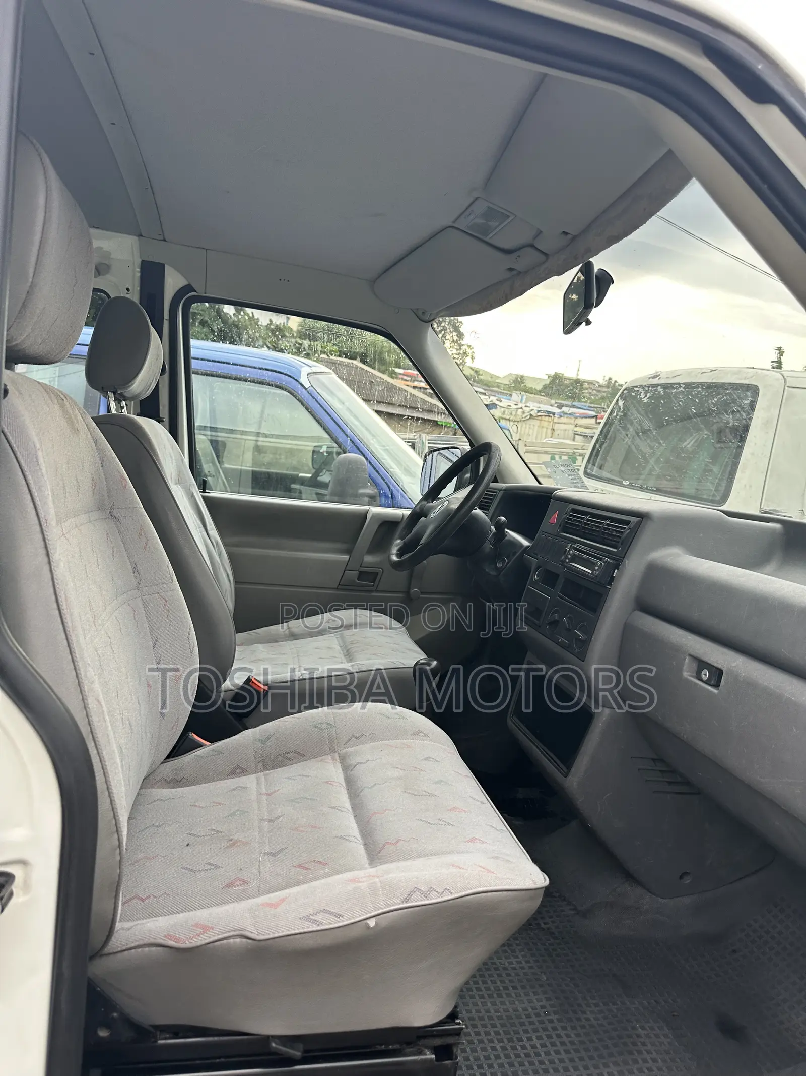 Volkswagen Transporter 2005 White