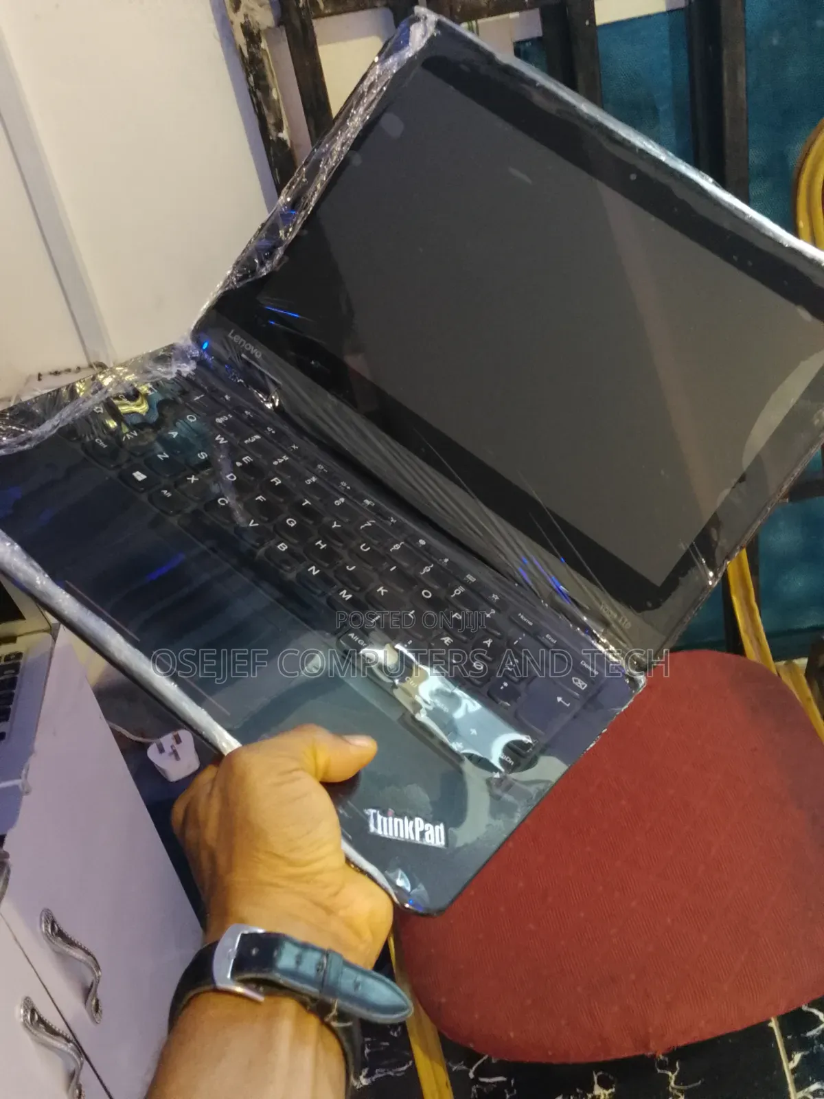 Laptop Lenovo 4GB SSD 128GB