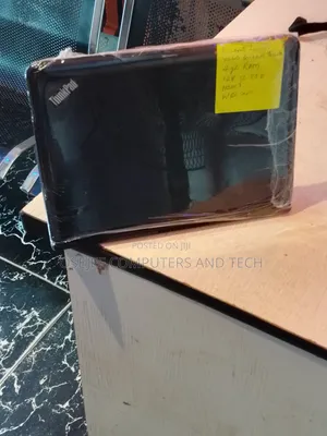 Laptop Lenovo 4GB SSD 128GB