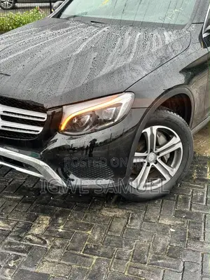 Mercedes-Benz GLC-Class 2017 Black