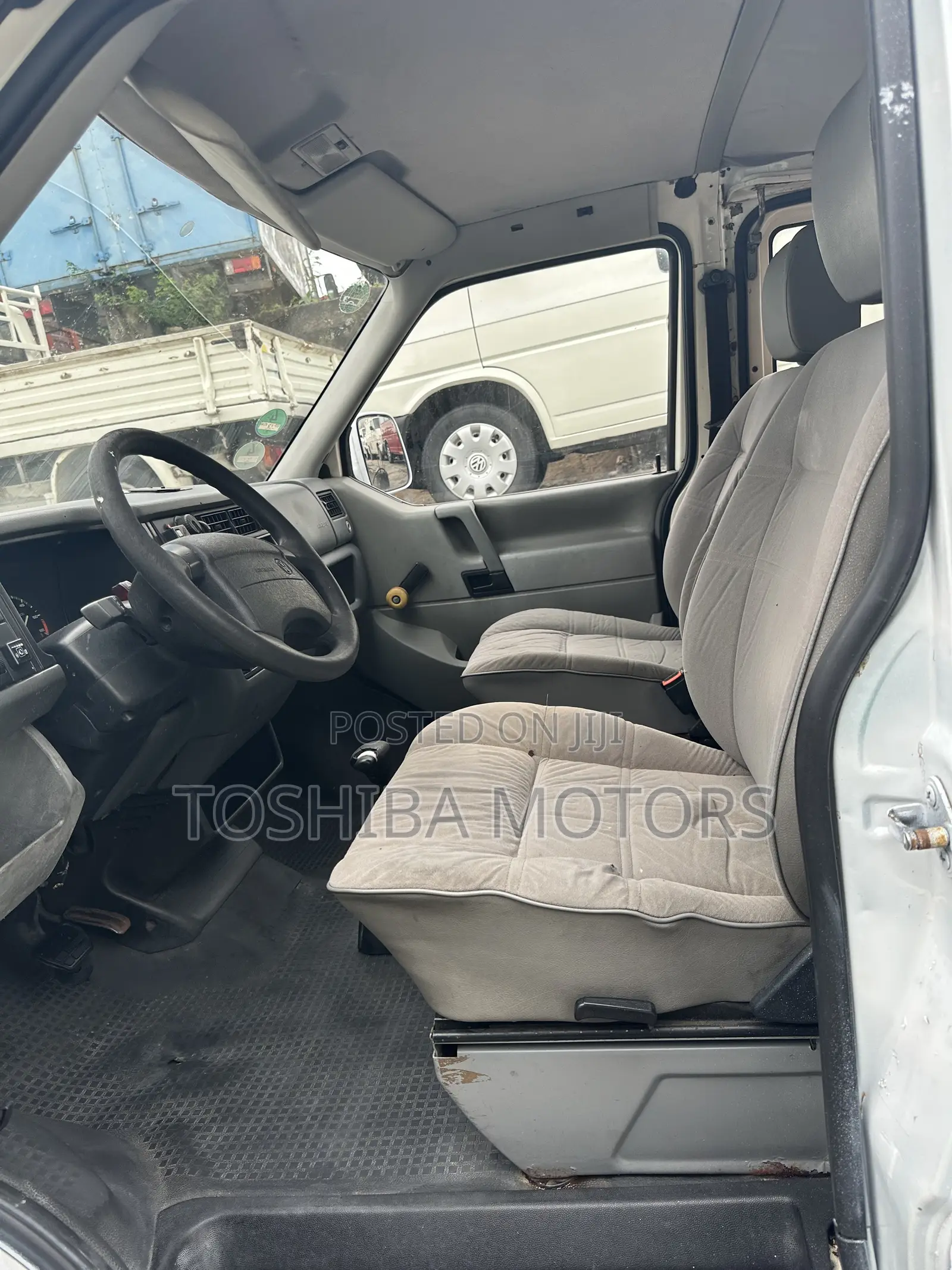 Volkswagen Transporter 2004 White