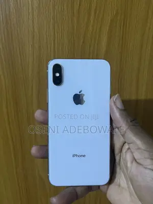 Apple iPhone X 64 GB White