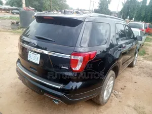 Ford Explorer 2018 Black